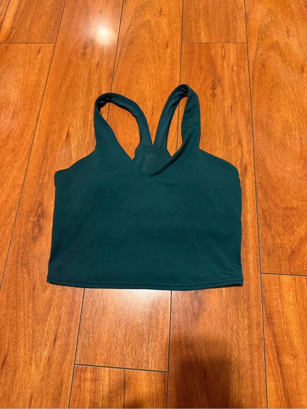 Alo yoga Women’s Forest Green Cropped Sports Tank